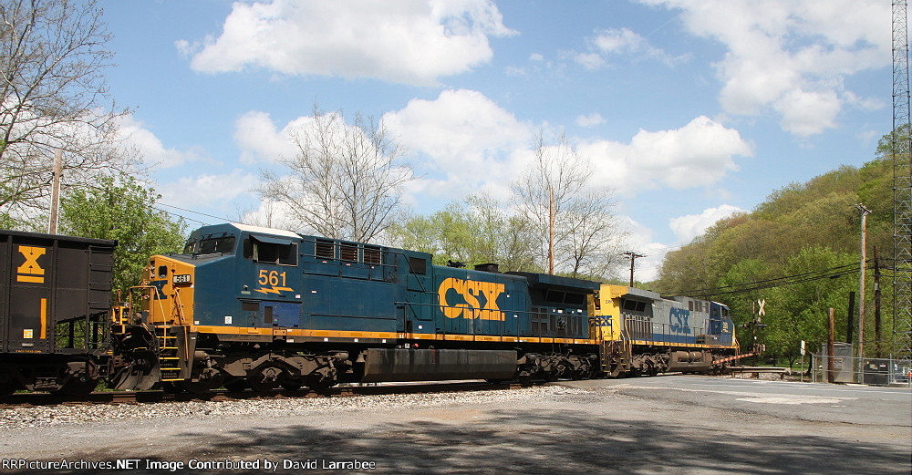 CSX 561