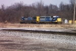 CSX GP40-2 6130 and CSX C40-8 7519 await the calll of duty