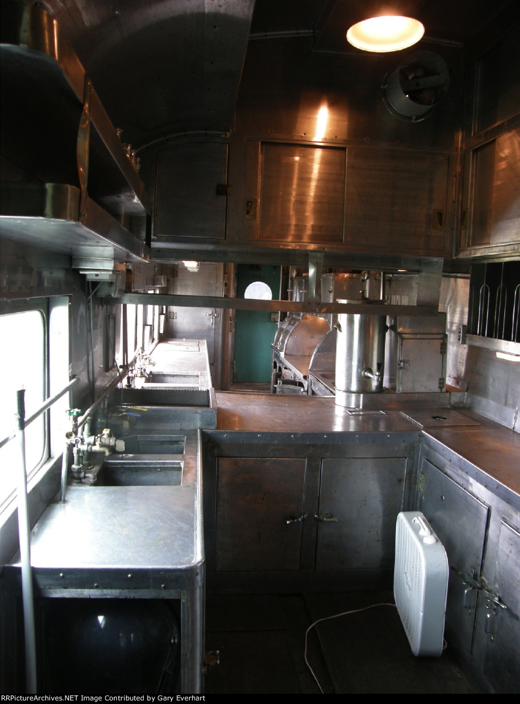 SOU 3164 diner kitchen interior