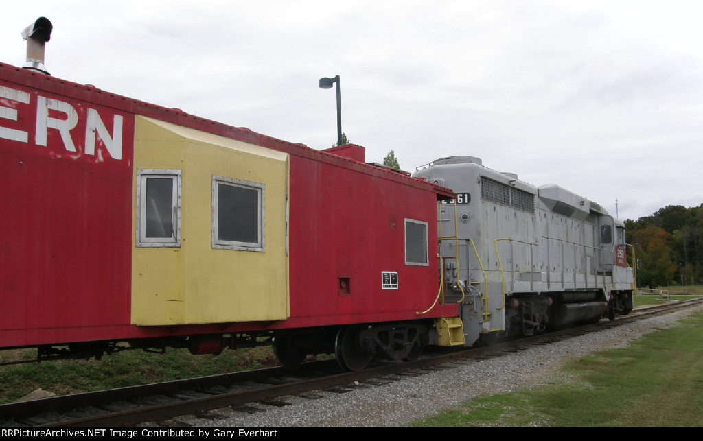 SOU X261 and WRRX 2561