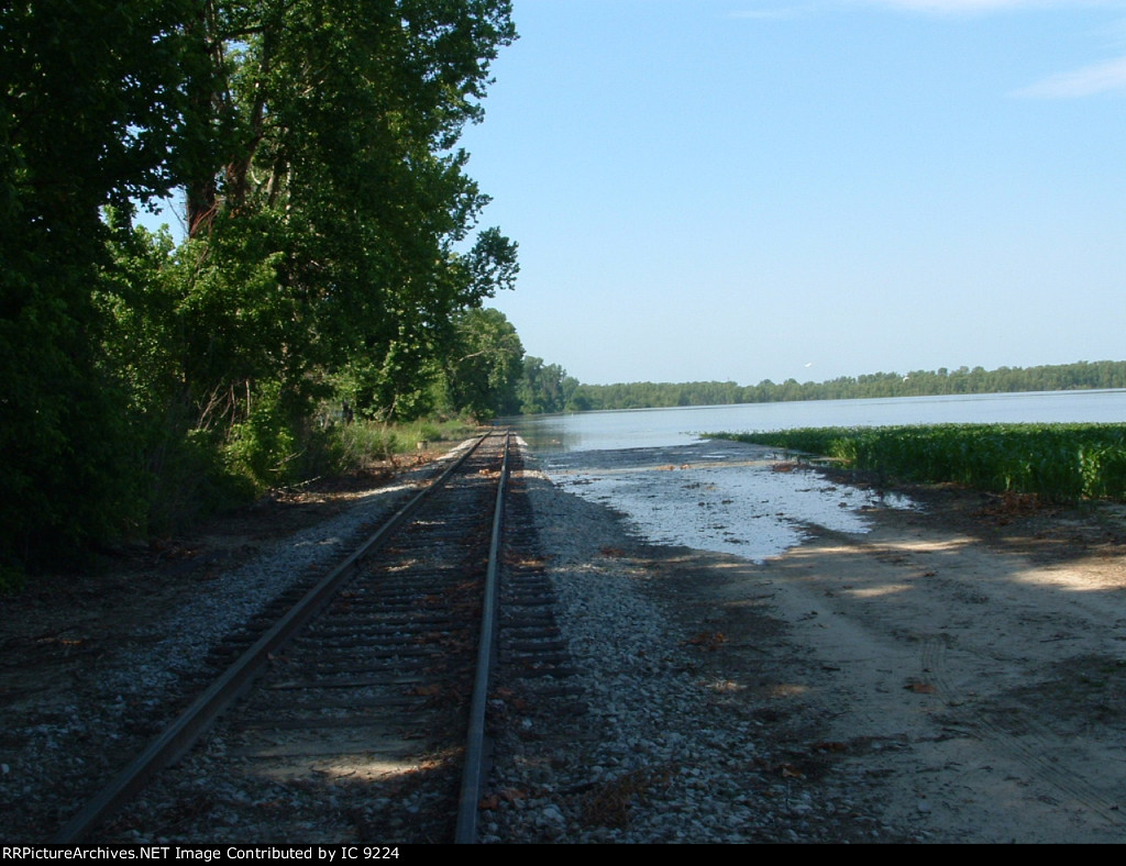 South view at MP 26.3