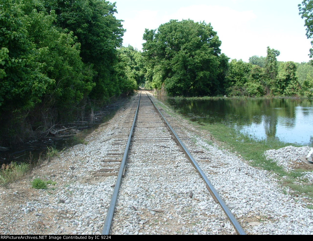 Looking south at Chickasaw Road