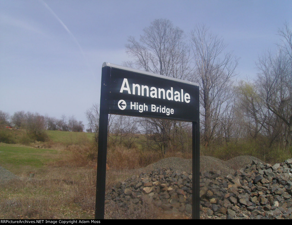 One Sign Does The Job...