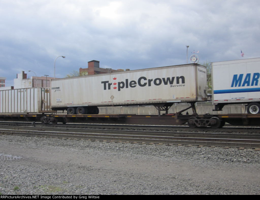 Triple Crown (TCIZ) Trailer 400306