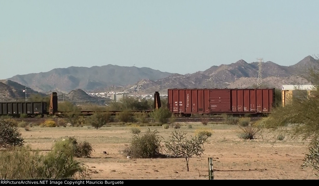 UP Bulkhead and Ferromex Box car in Hermosillo