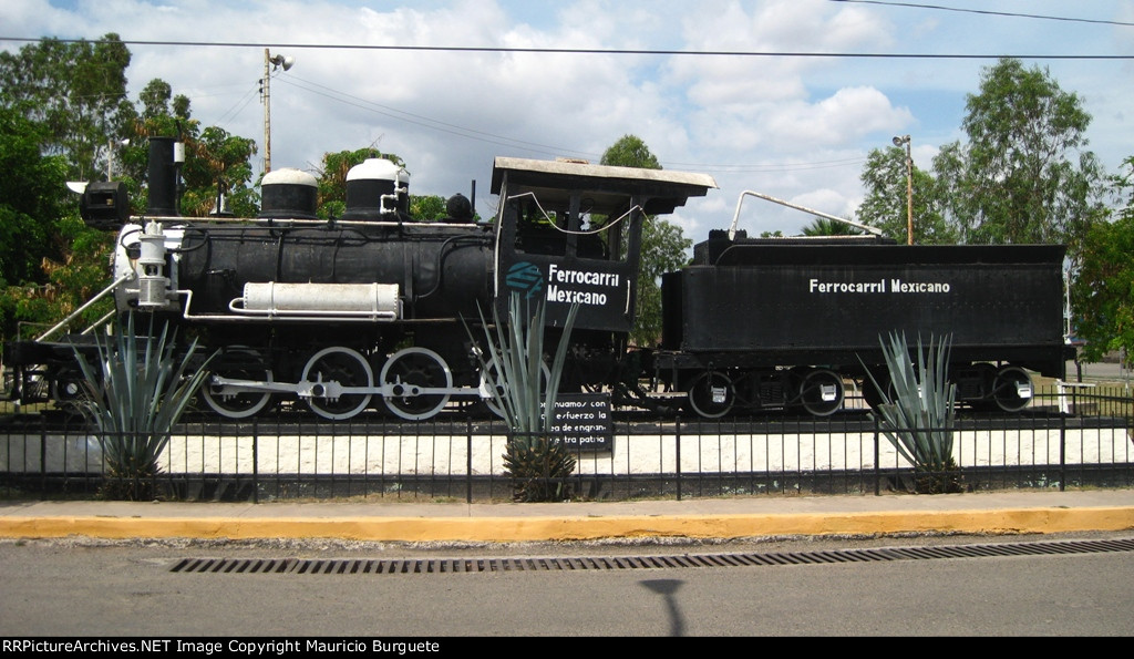 Steam Loco at Los Mochis Station