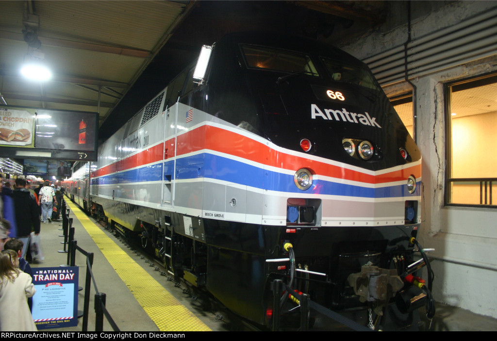 Amtrak 66