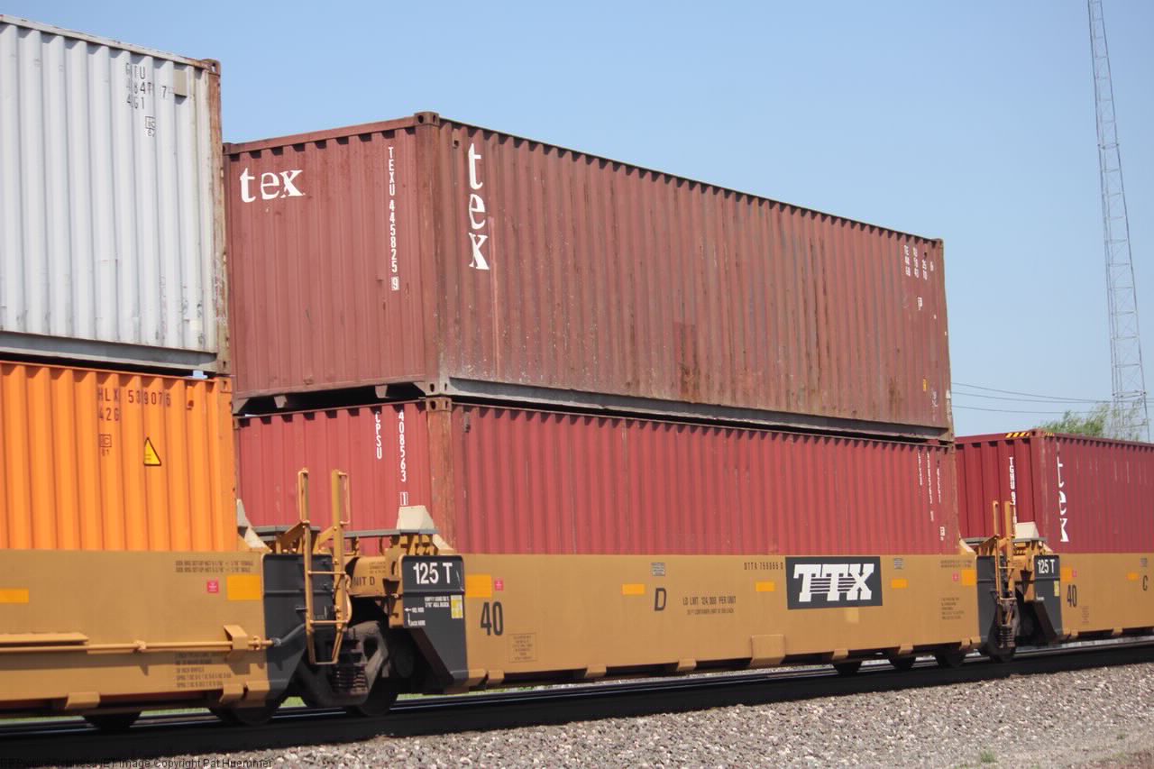 TEXU 445825