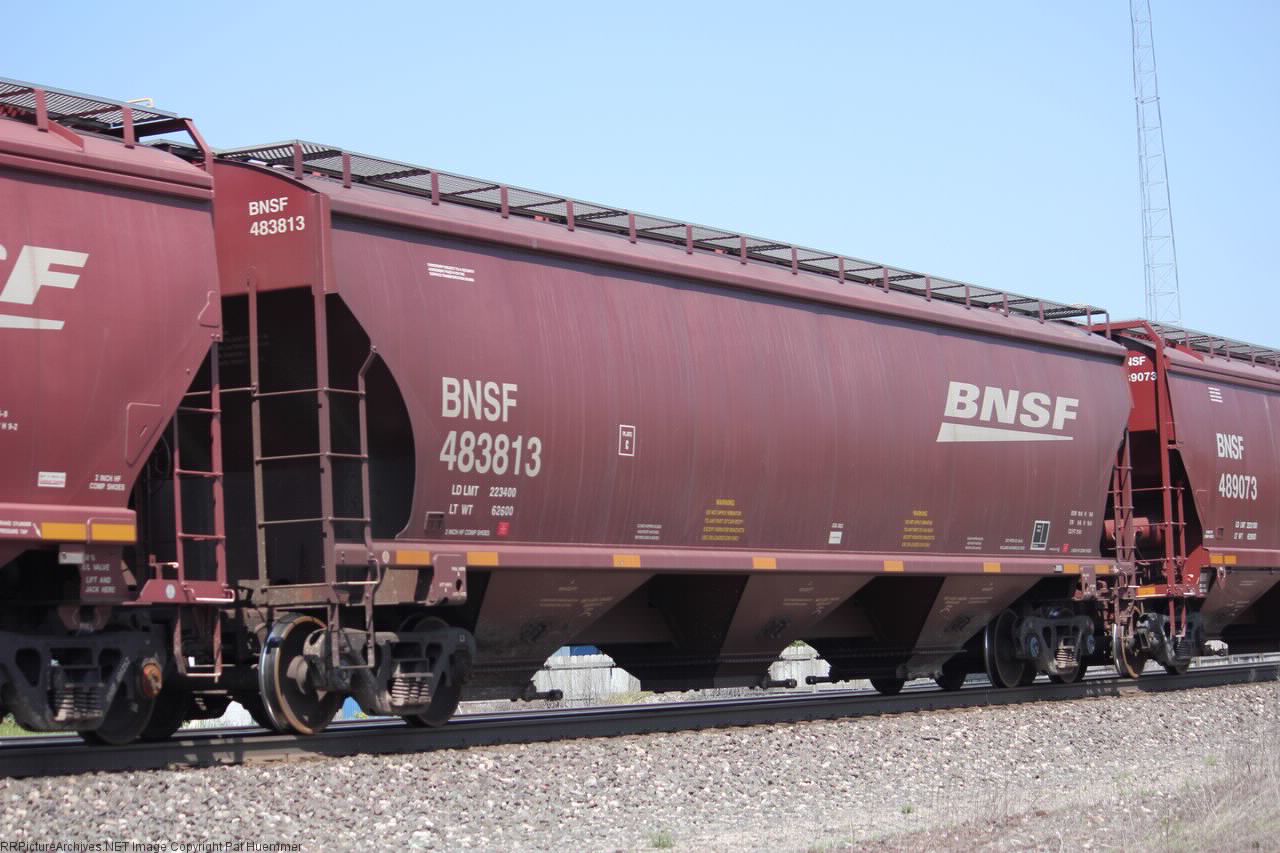 BNSF 483813