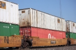 HGIU 637883