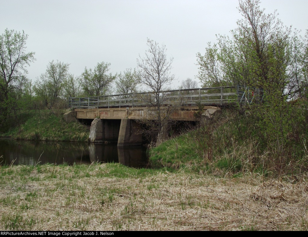 Former GN/BN railbed over Plum Creek
