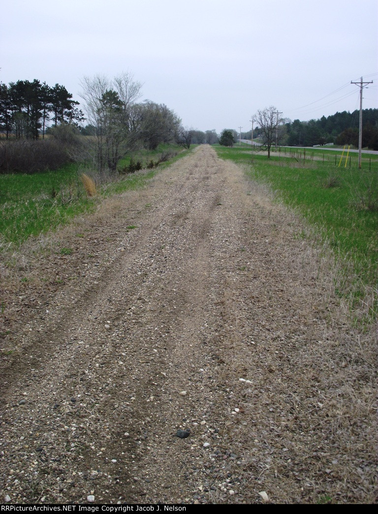 Former GN/BN railbed