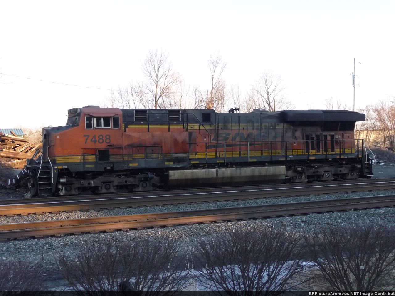 BNSF 7488