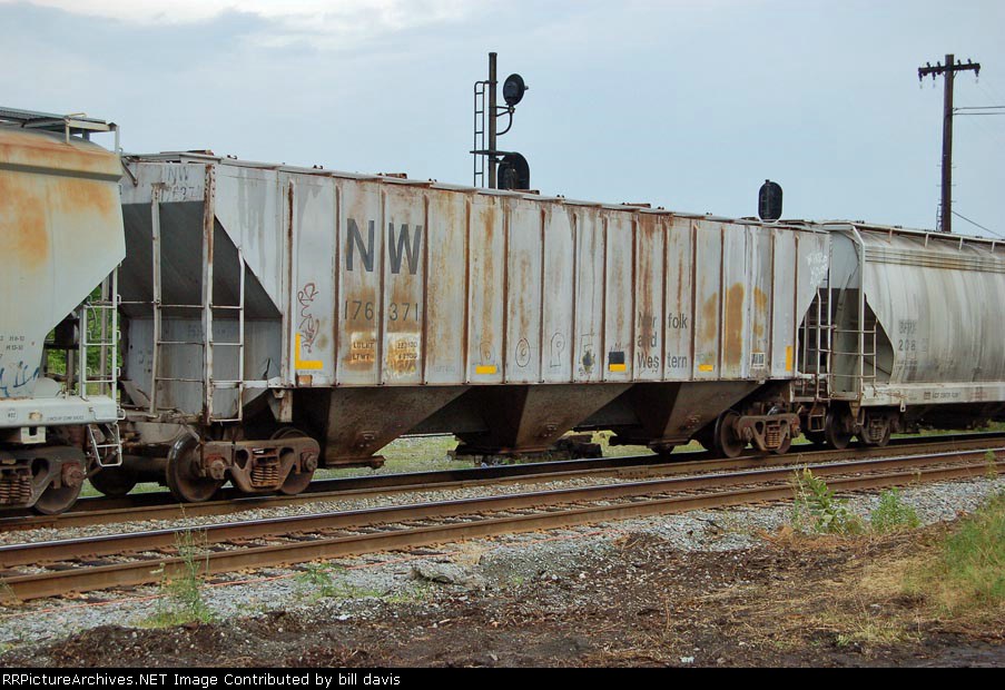 NW 176371