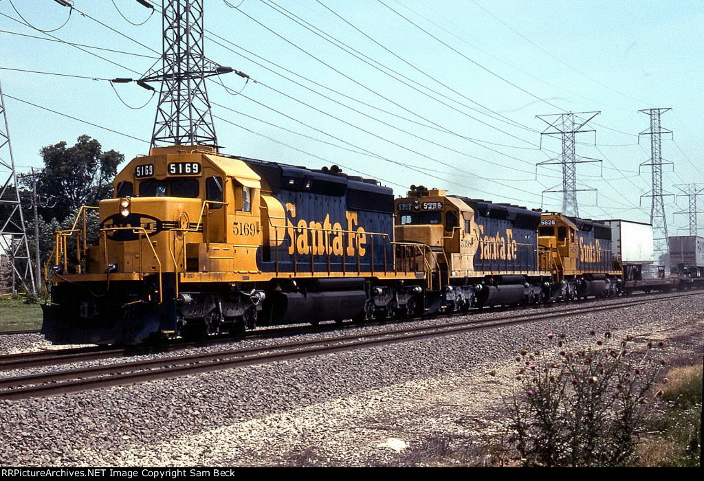 ATSF 5169 and 5398