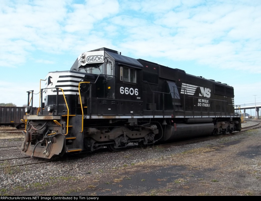 NS SD60 6606