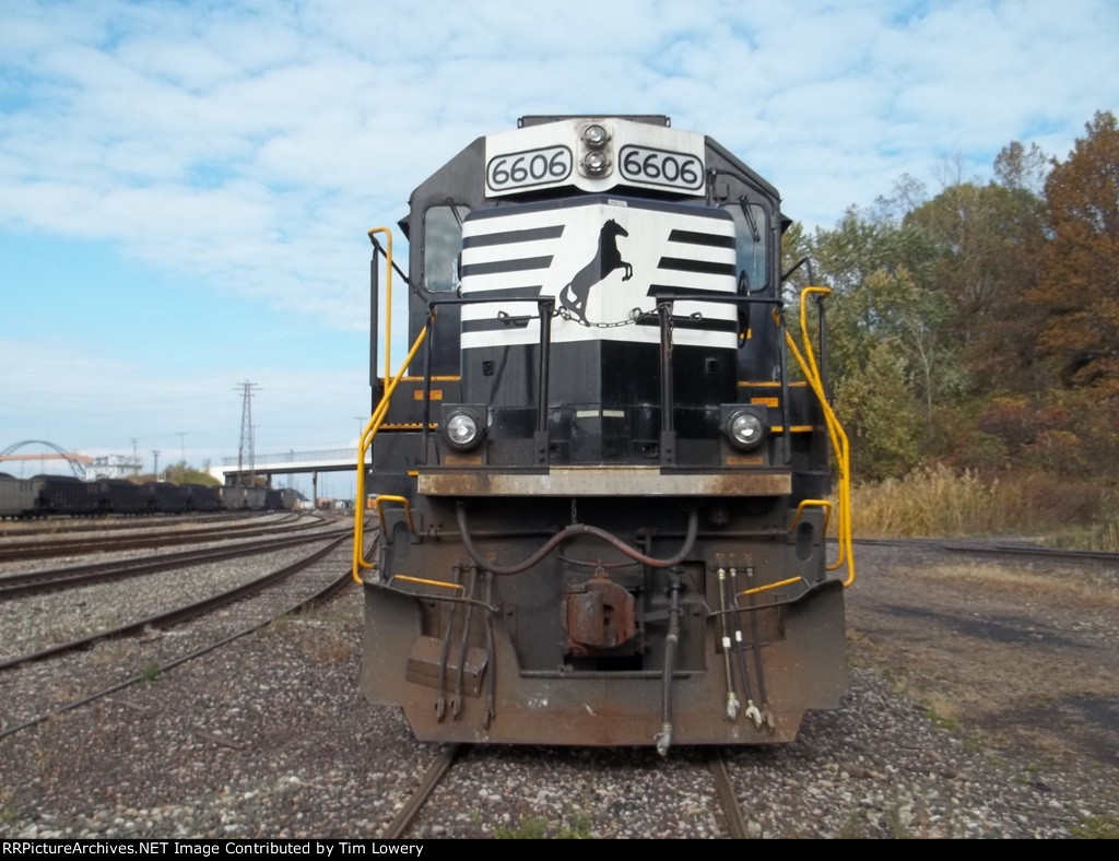 NS SD60 6606