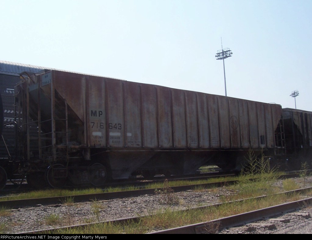 MP 716643