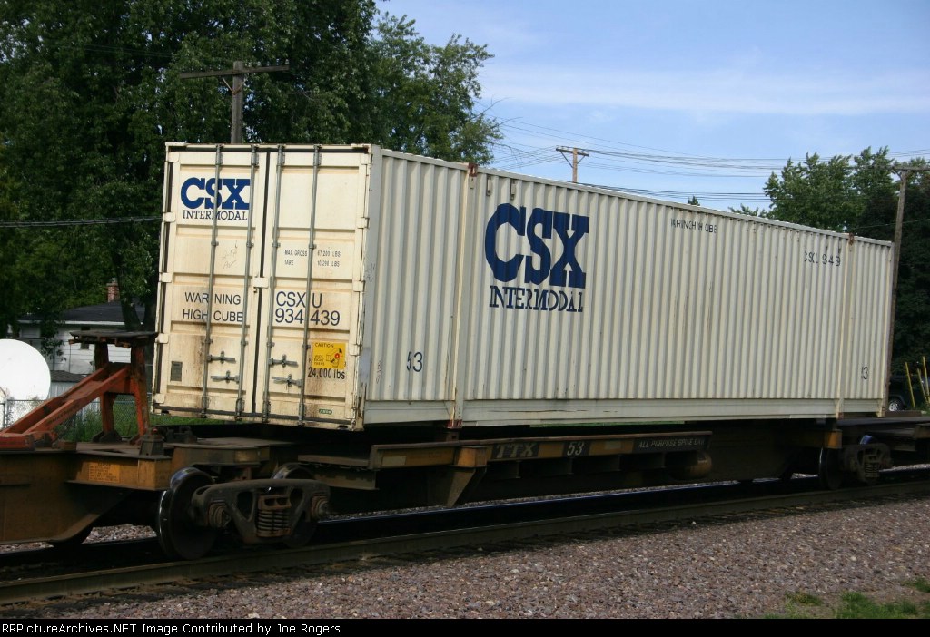CSXU 934439