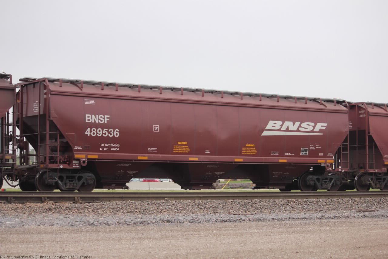 BNSF 489536