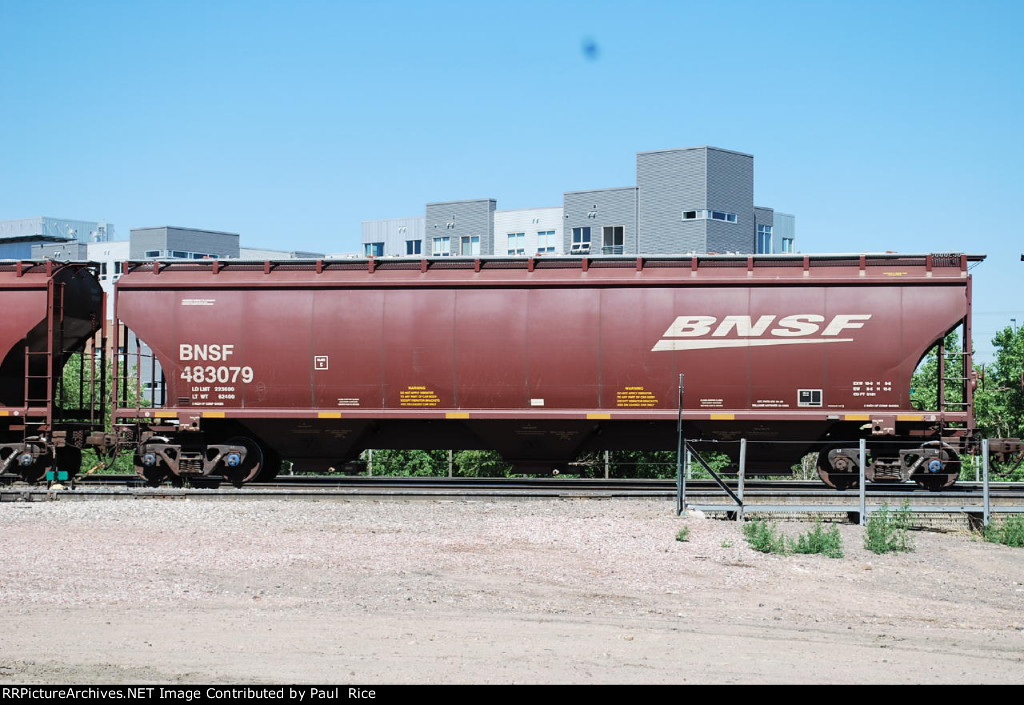 BNSF 483079