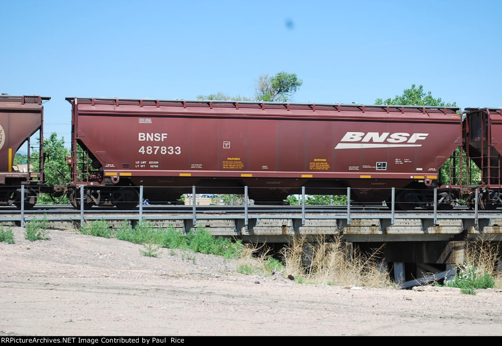 BNSF 487833