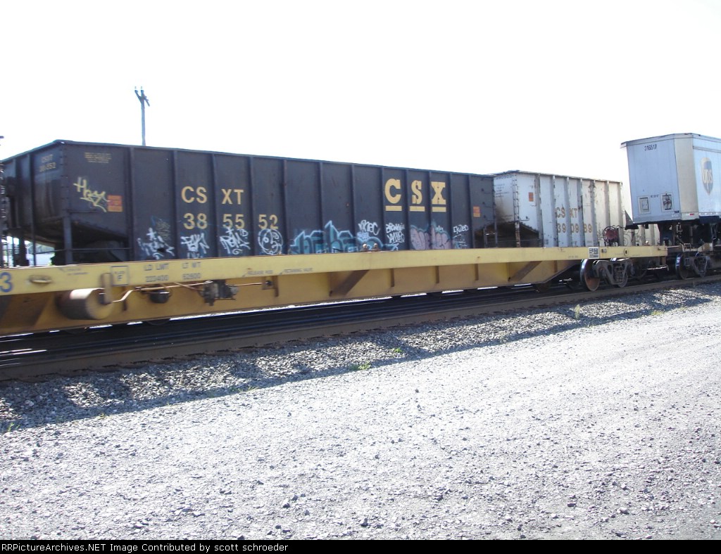 UPSZ 316517 (UPS) Trailer on Spinecar with CSXT 385552 & 390989 Open Hopper's