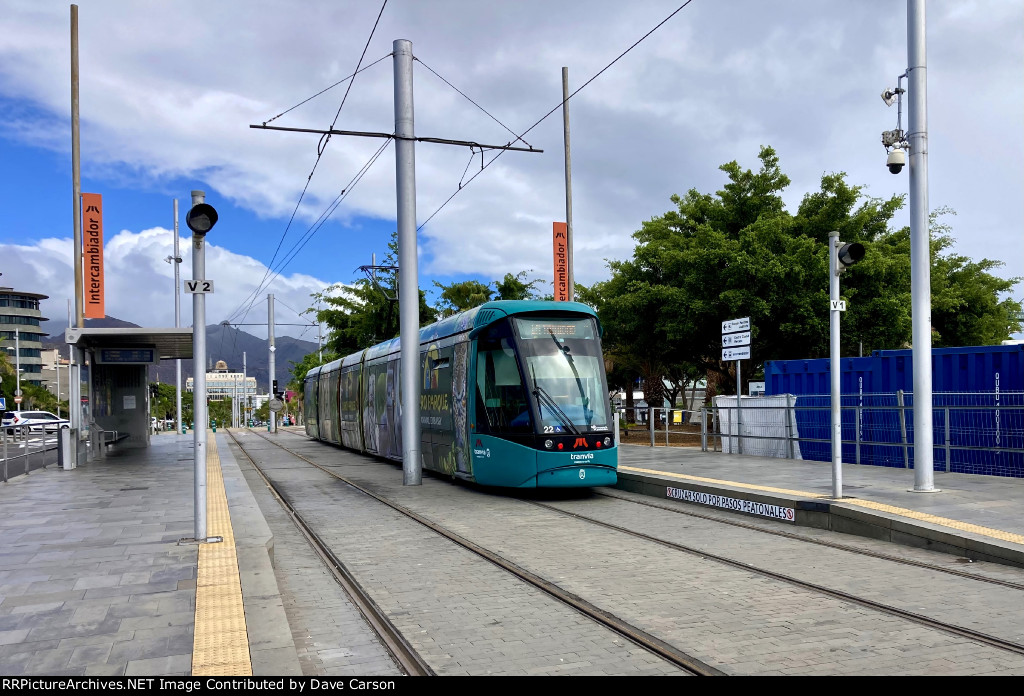 Tranvia Tenerife 22 at Intercambiador