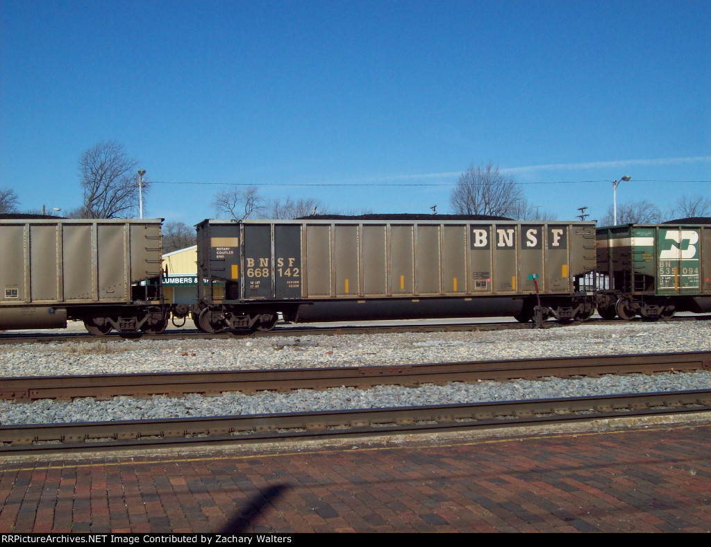 BNSF 668142