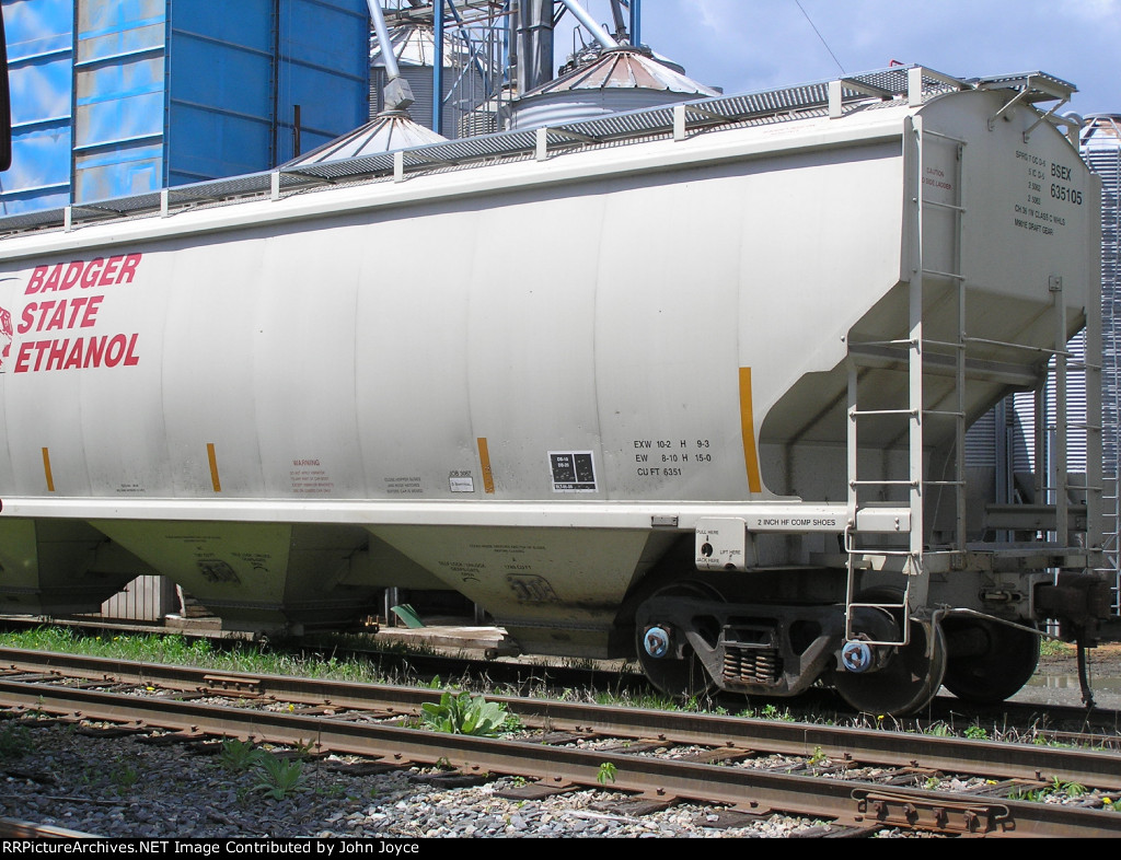 Morrisons Custom Feeds in Barnet, VT.