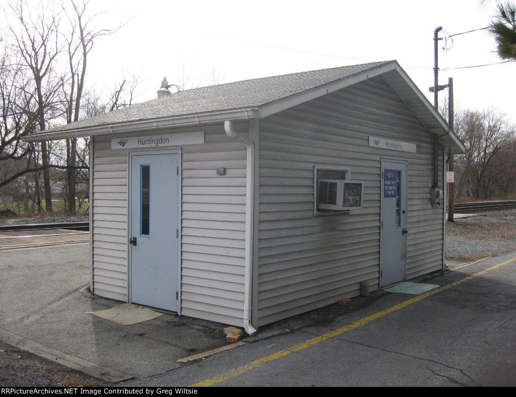 Huntingdon Amtrak Station