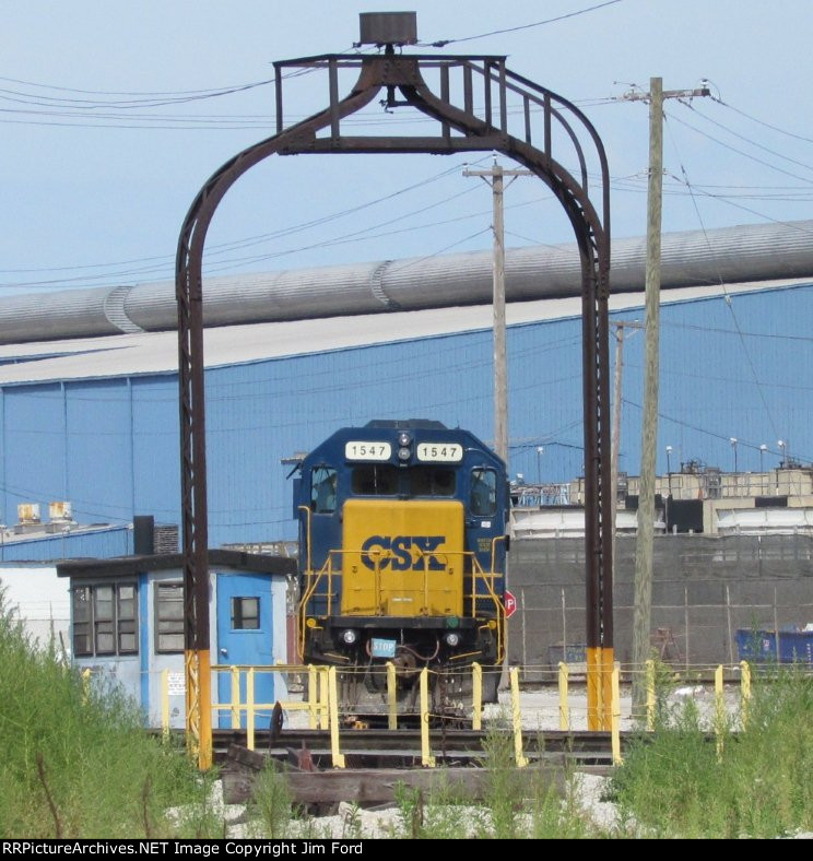 CSXT 1547