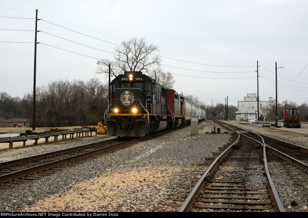 IC 1003 leading train A431 