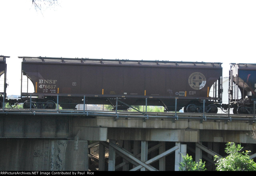 BNSF 476687