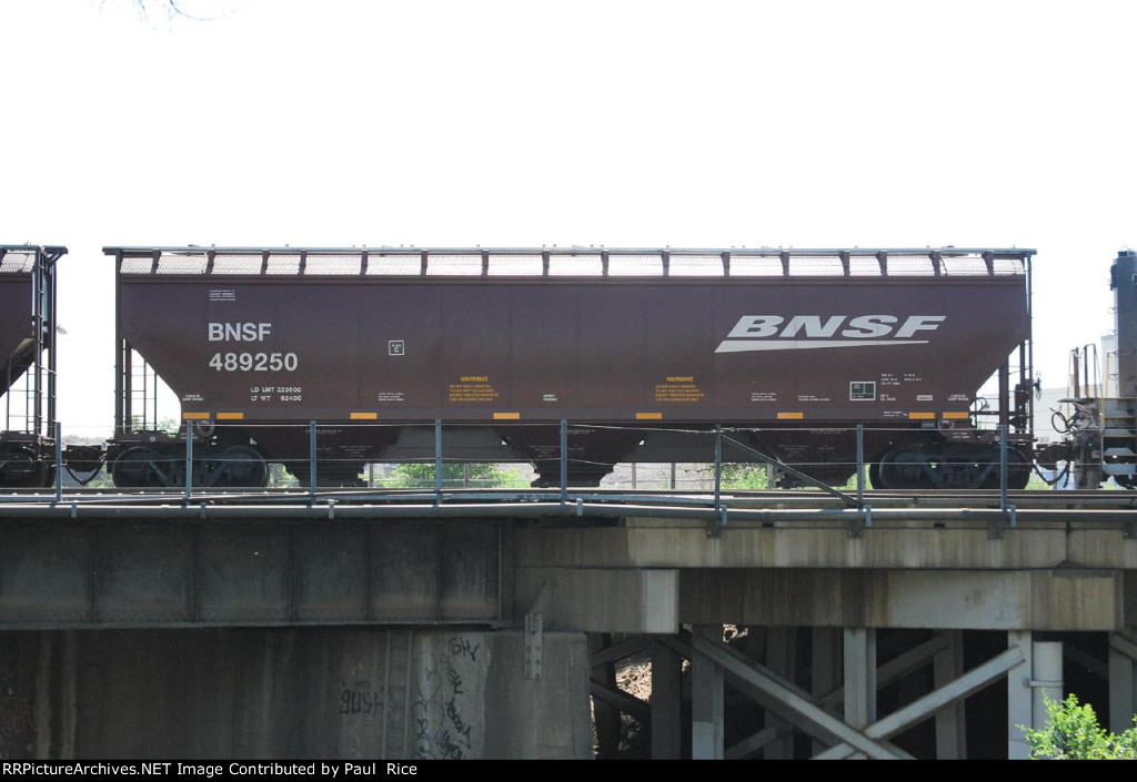 BNSF 489250