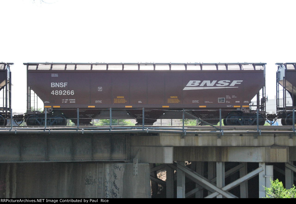 BNSF 489266