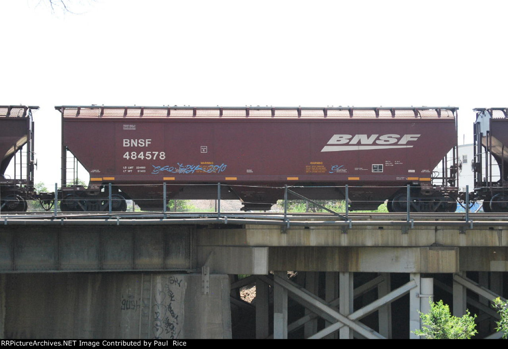 BNSF 484578