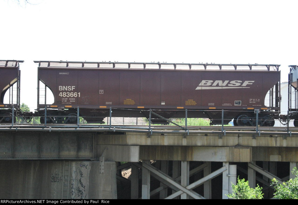 BNSF 483661