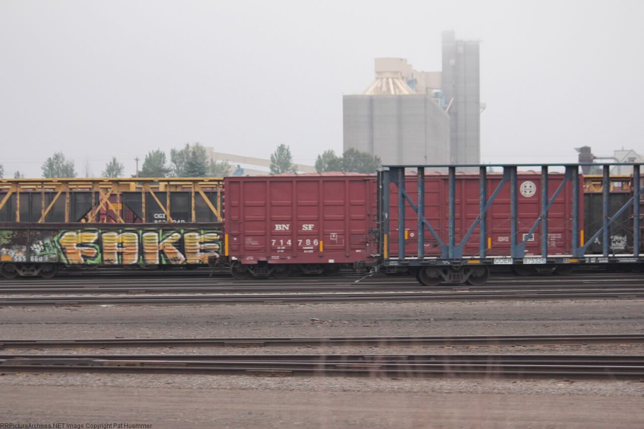 BNSF 714786