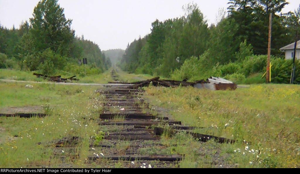 Looking east along Kinghorn Sub in Downtown Geraldton