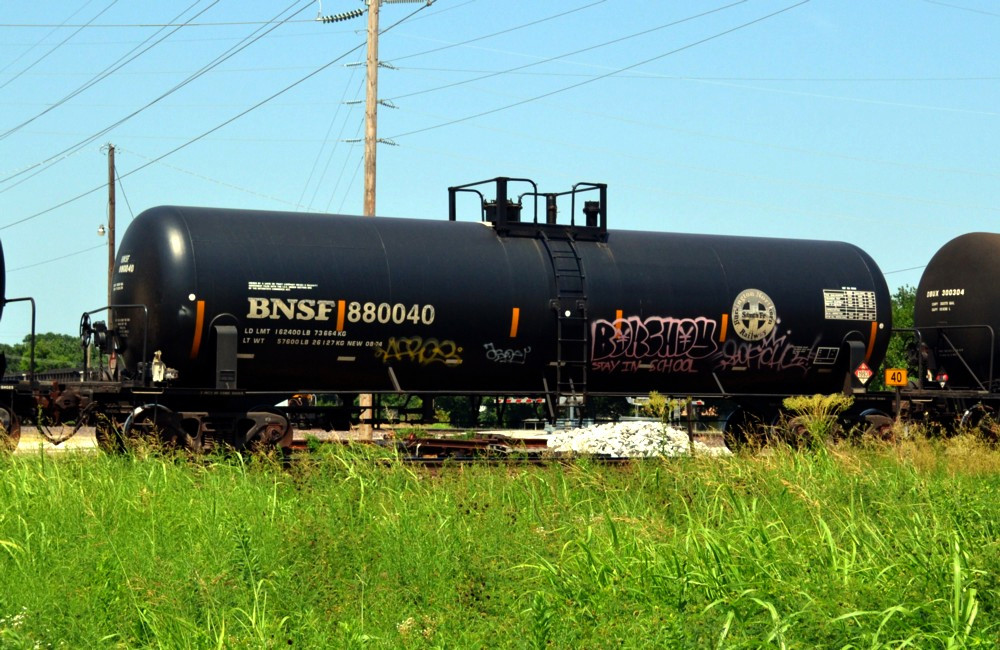 BNSF 880040