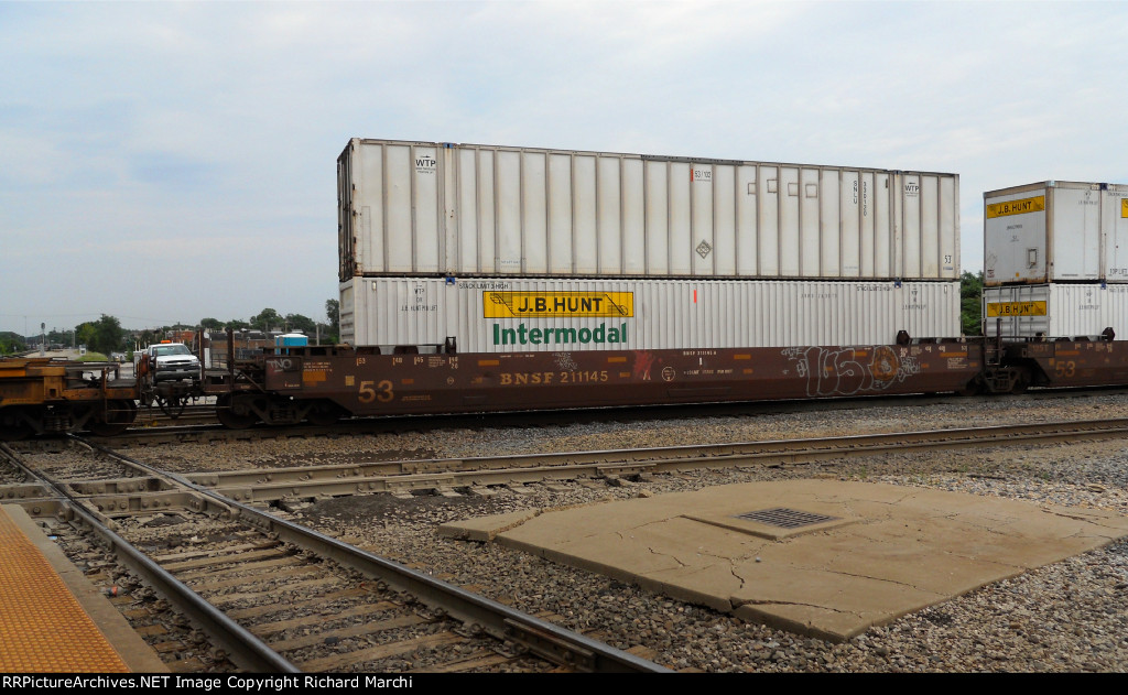 BNSF 211145