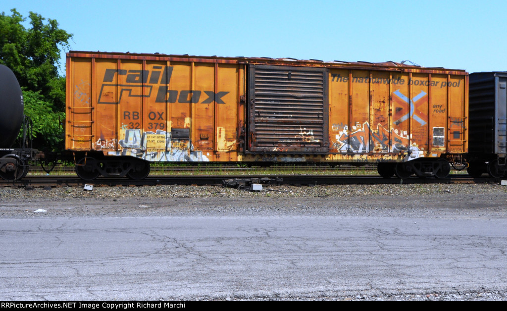 RBOX 32379