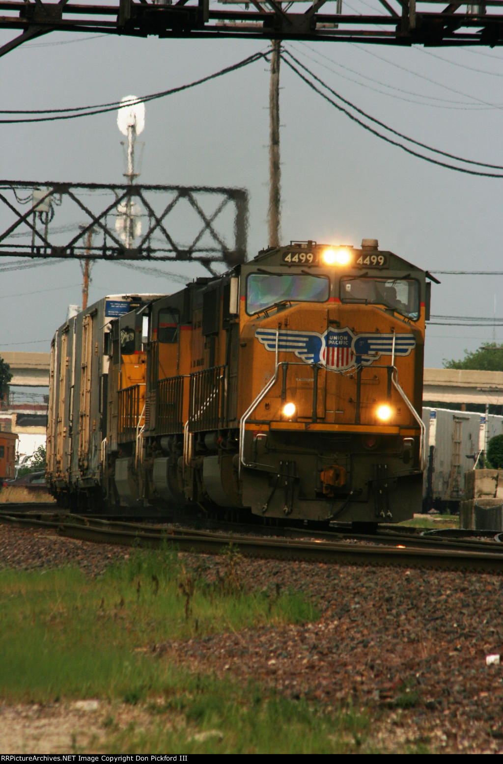 UP 4499 (Reefer Units)