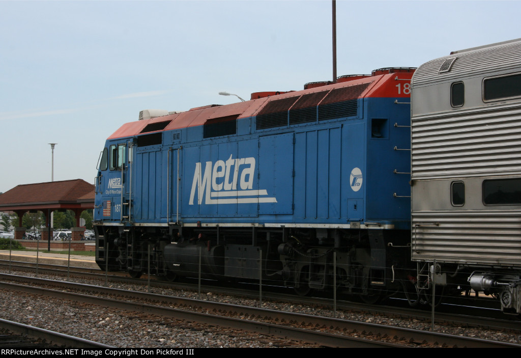 Metra 187