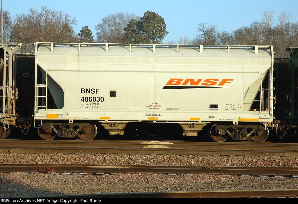 BNSF 406030, at the BNSF Gibson Yard