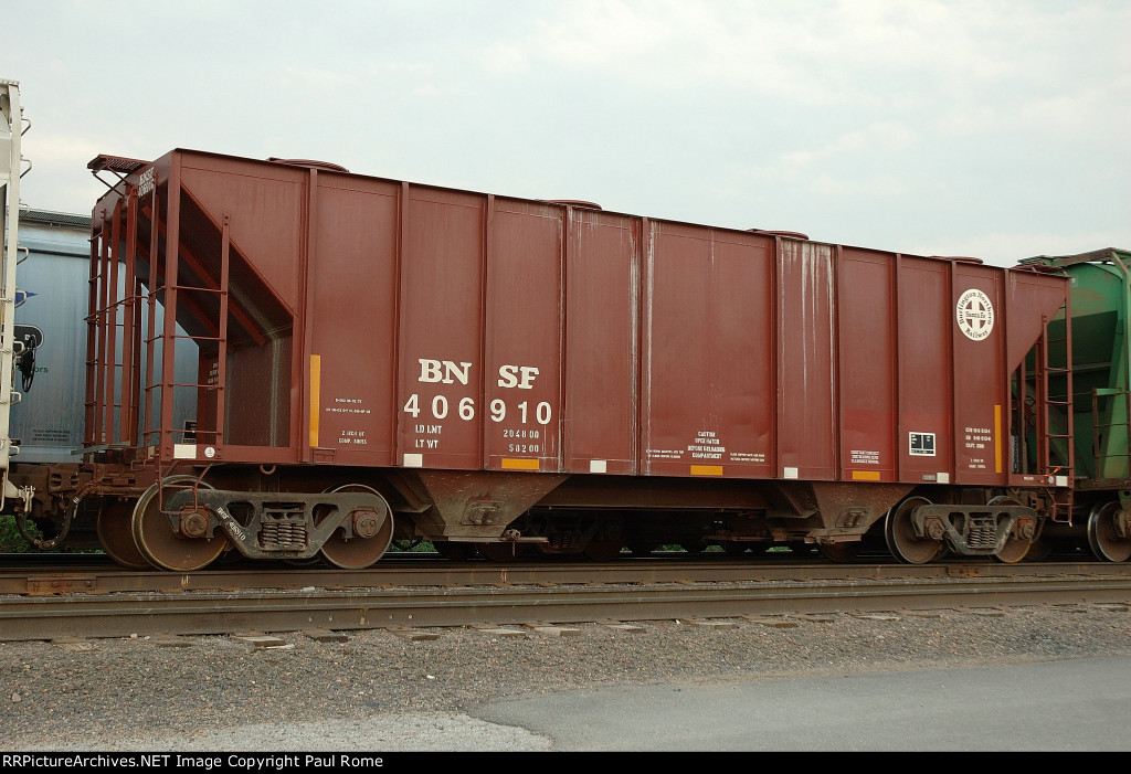 BNSF 406910, on the UPRR