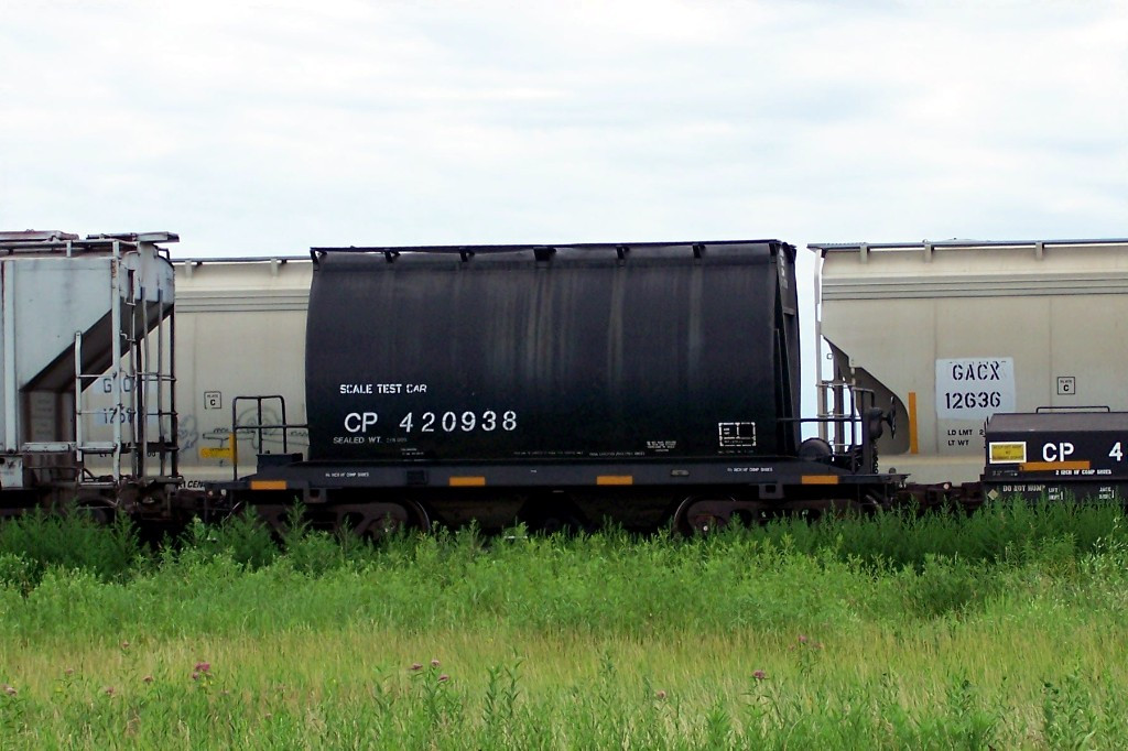 CP scale test car 420938 in the yard