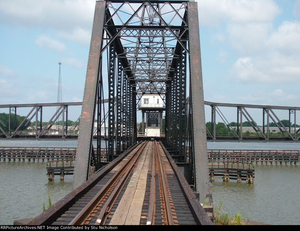 W&LE Swing Bridge Over Maumee River at Toledo