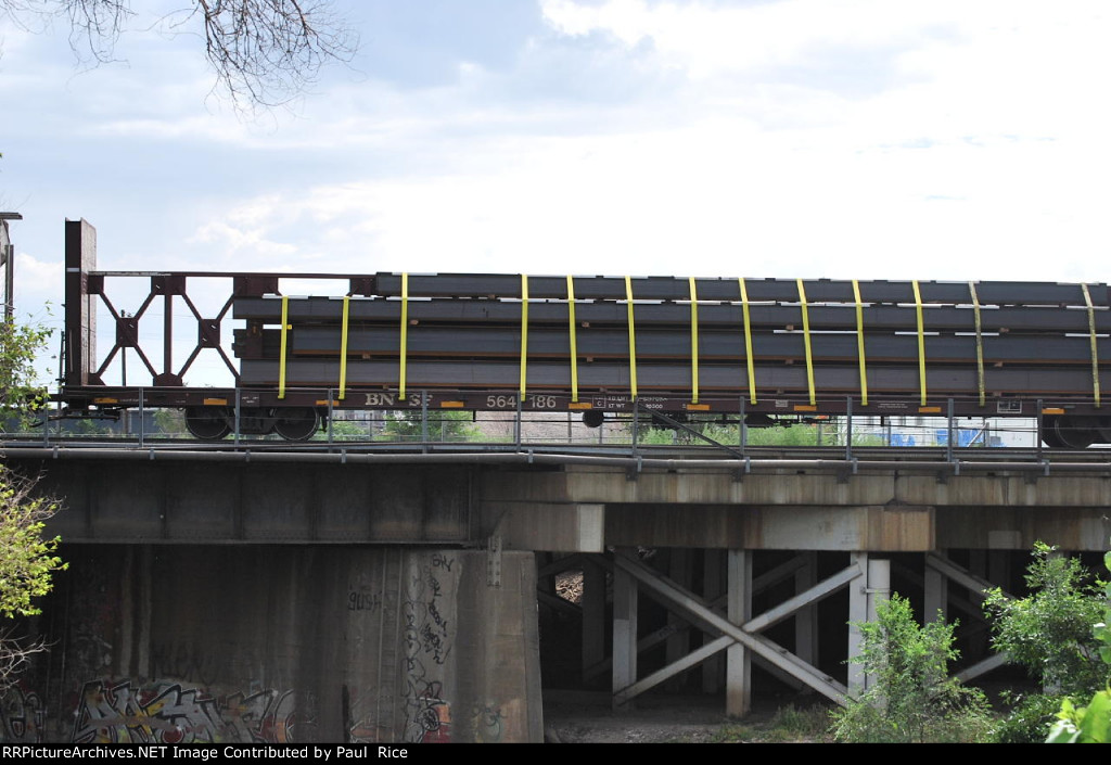 BNSF 564186